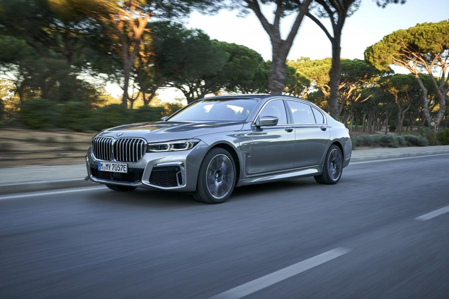  BMW 745Le xDrive M Sport (G12) 2019 года  (WW) (фото 23 из 103)